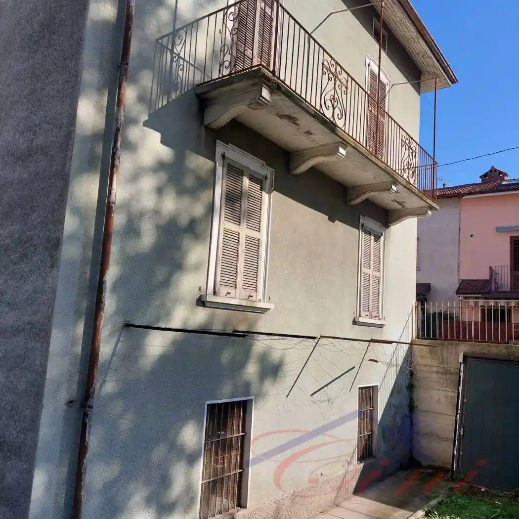 Villa in vendita a Vercurago