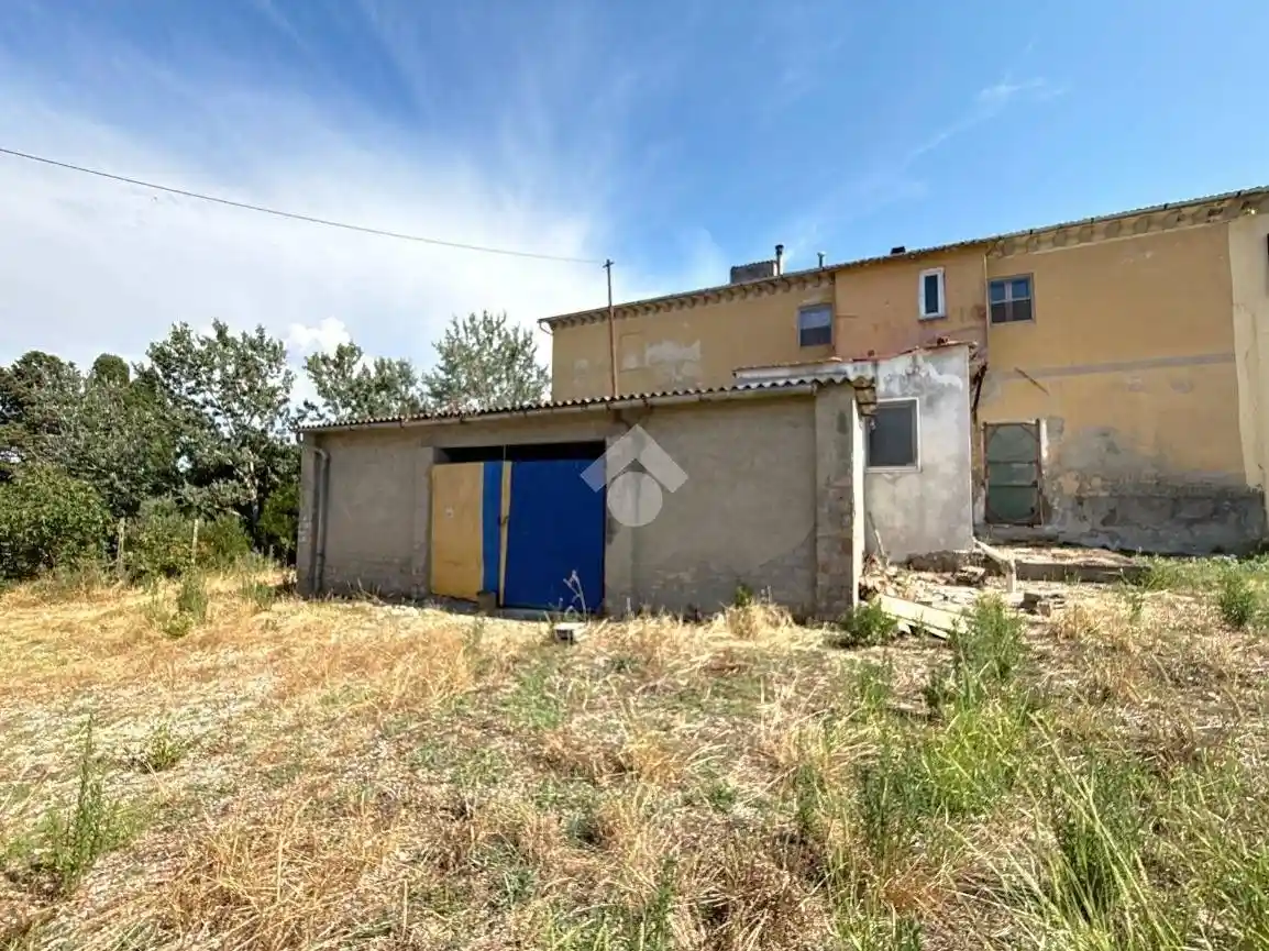 Casa indipendente in vendita a Collesalvetti