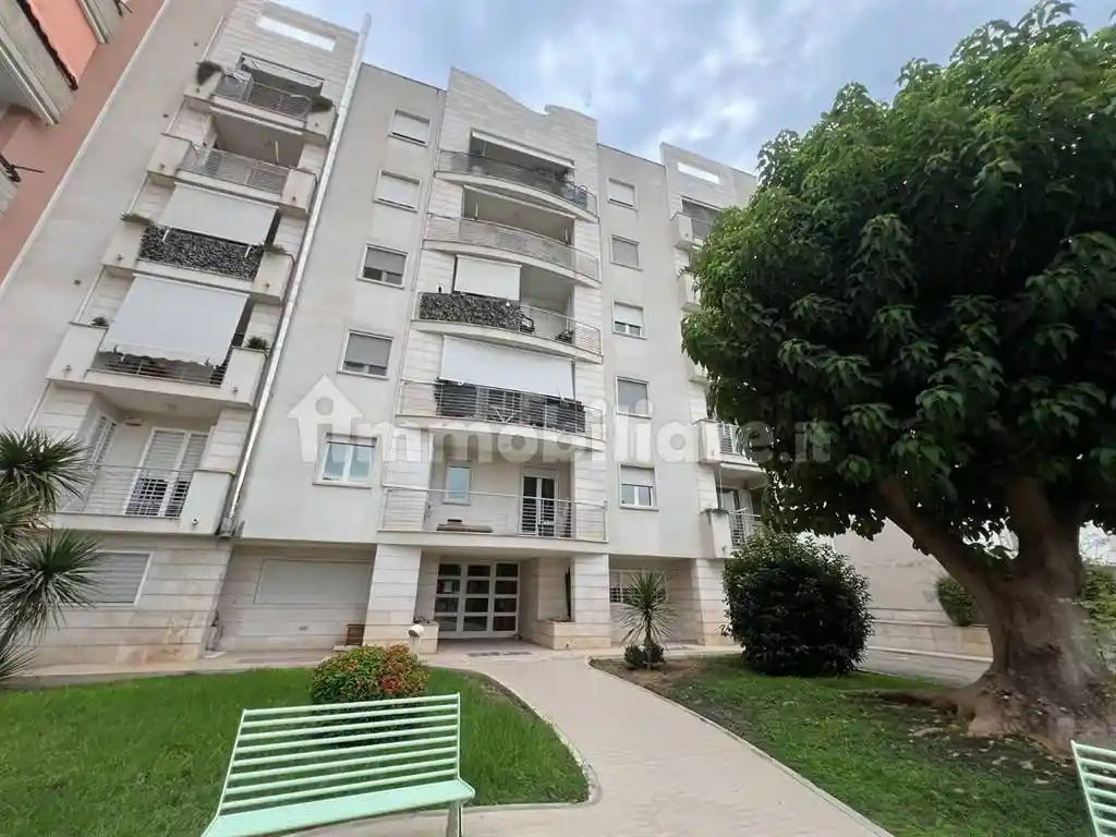 Appartamento in vendita a Modugno