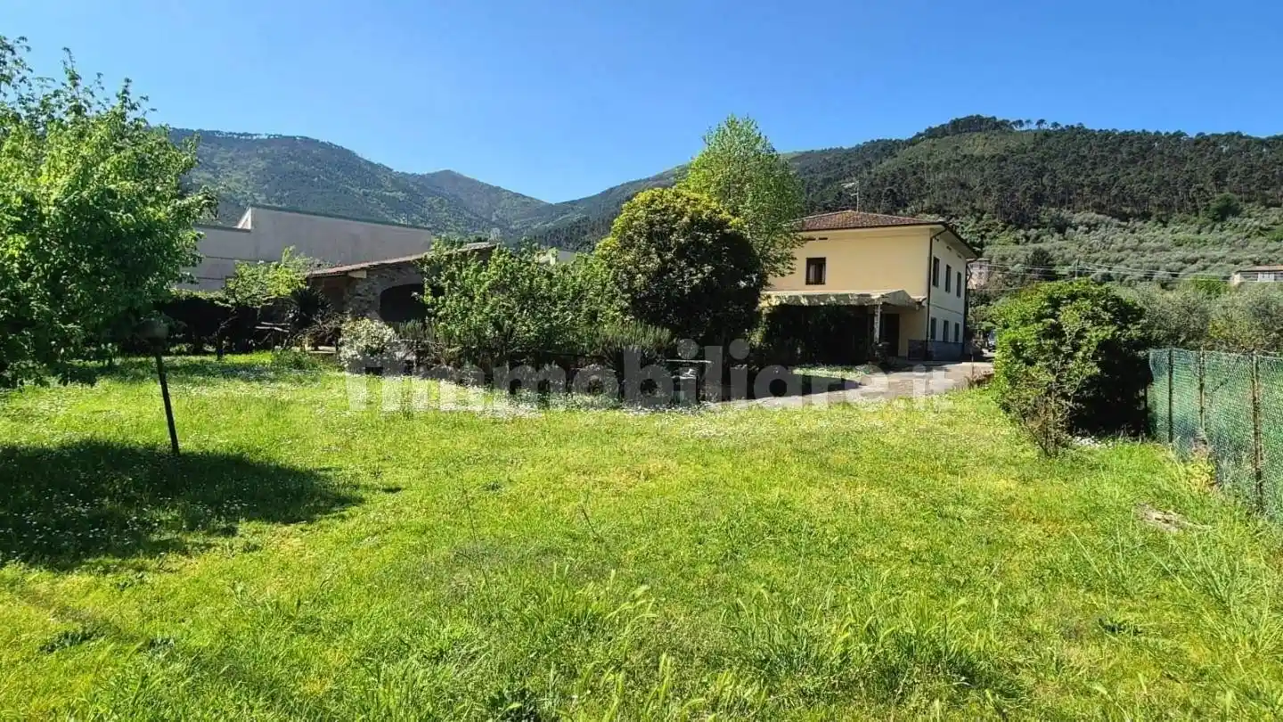 Villa in vendita a Capannori