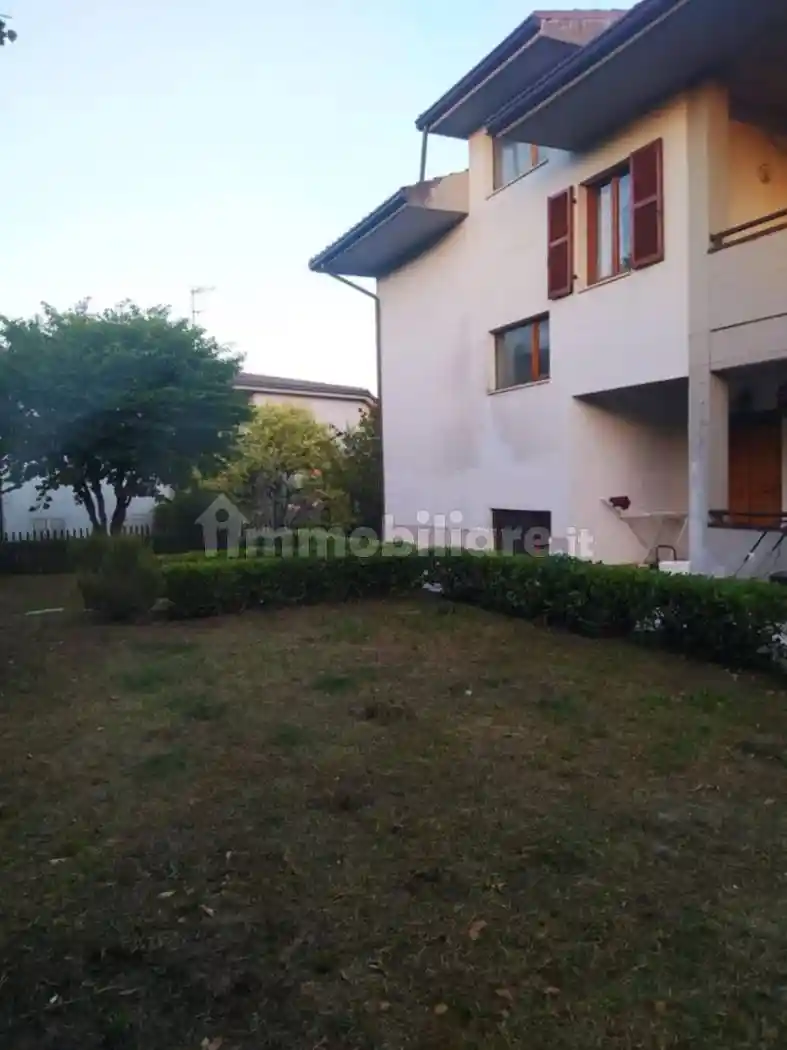 Villa in vendita a Ascoli Piceno