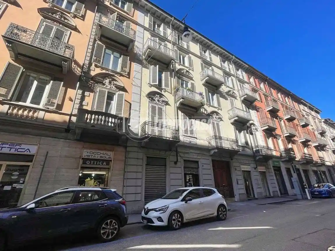 Appartamento in vendita a Torino