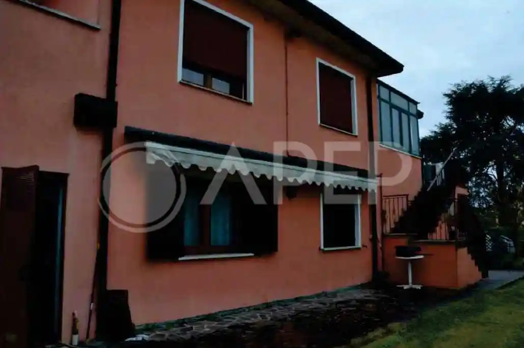 Villa in vendita a Bagnoli di Sopra