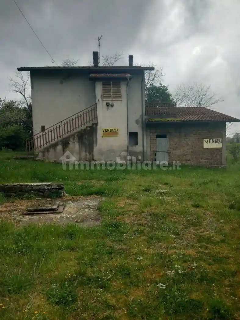 Villa in vendita a Acquapendente