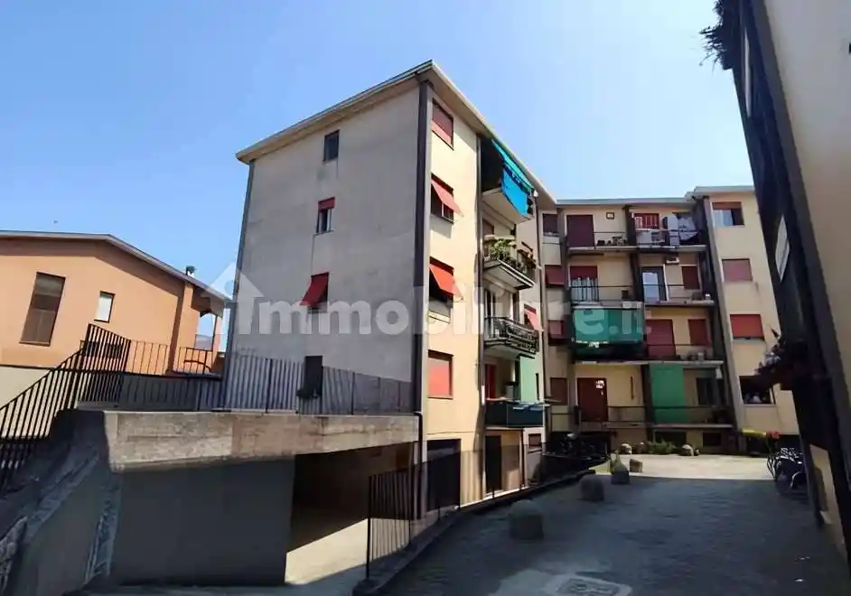 Appartamento in vendita a Vimercate