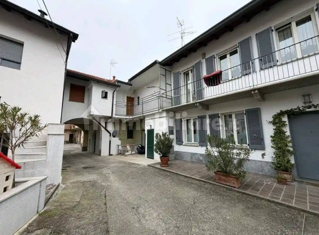 Casa indipendente in vendita a Nova Milanese