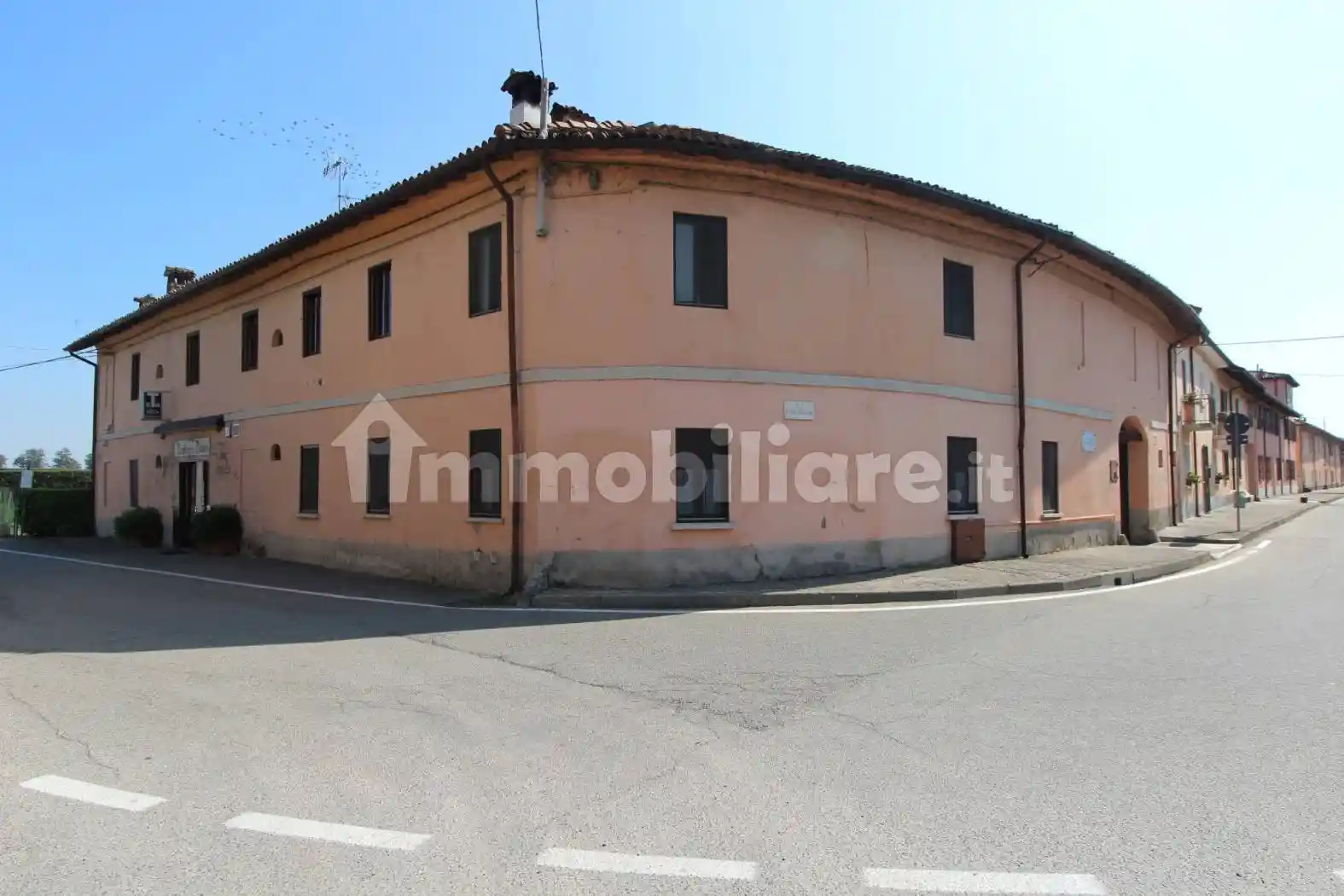 Palazzo - Edificio in vendita a Bereguardo
