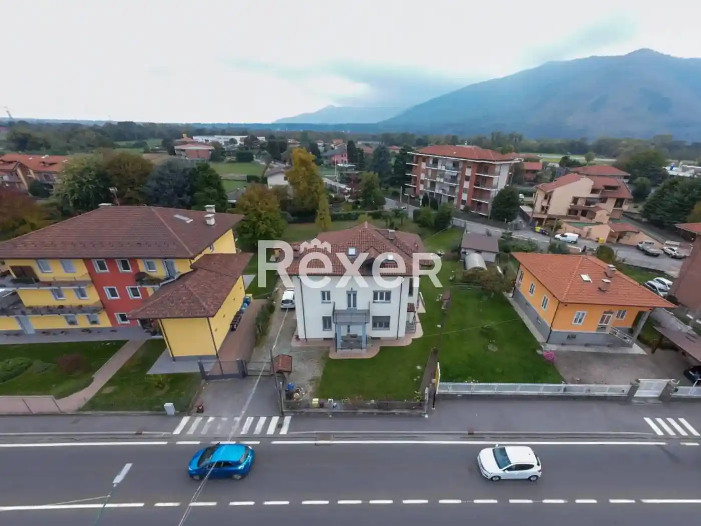 Palazzo - Edificio in vendita a Balangero