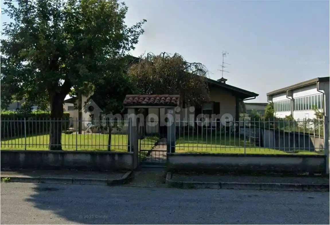 Villa in vendita a Verolanuova