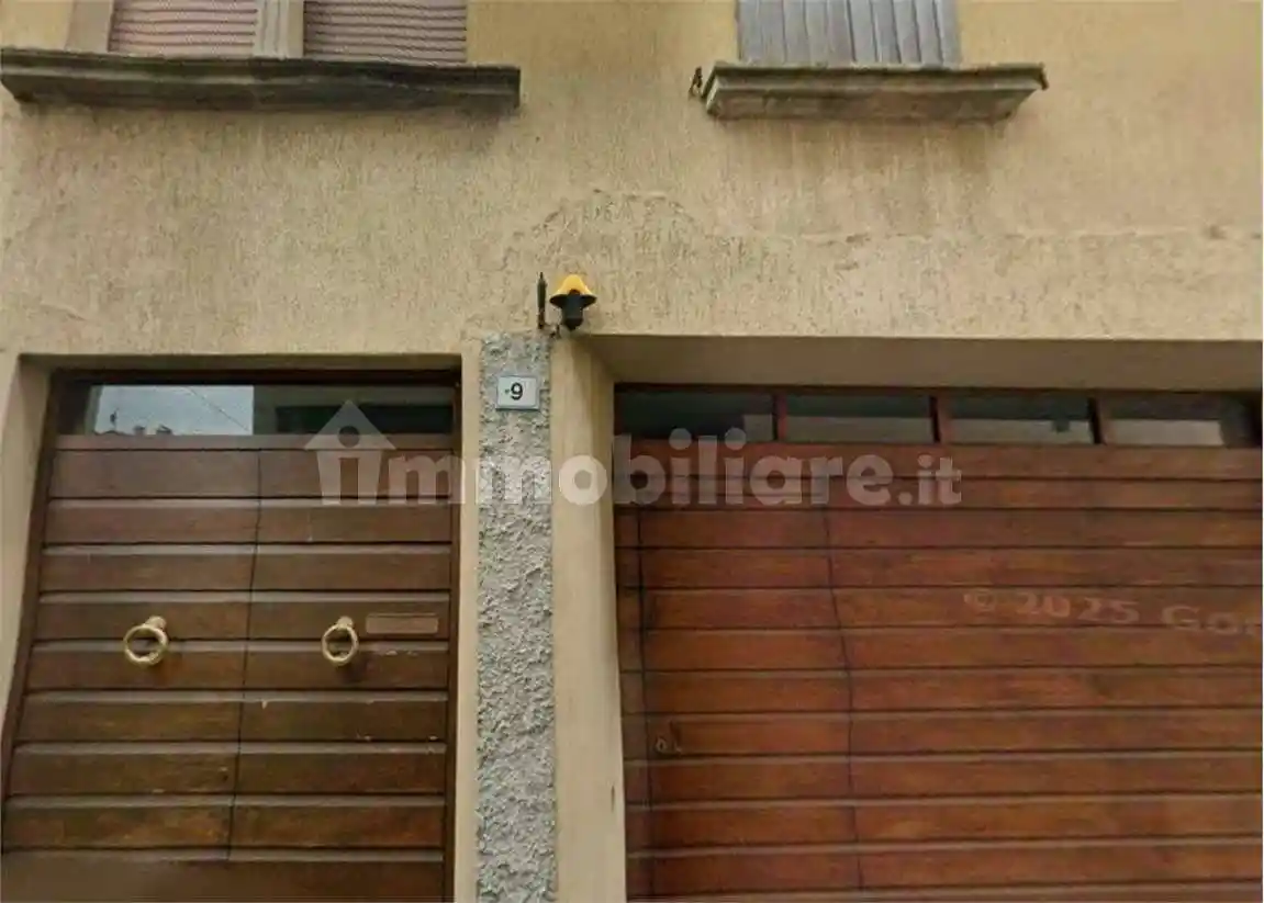 Casa indipendente in vendita a Desenzano del Garda