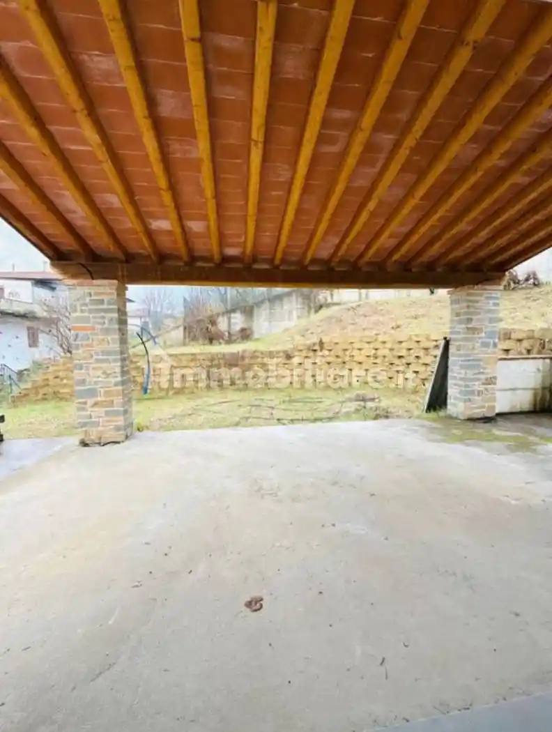 Villa in vendita a Laterina Pergine Valdarno