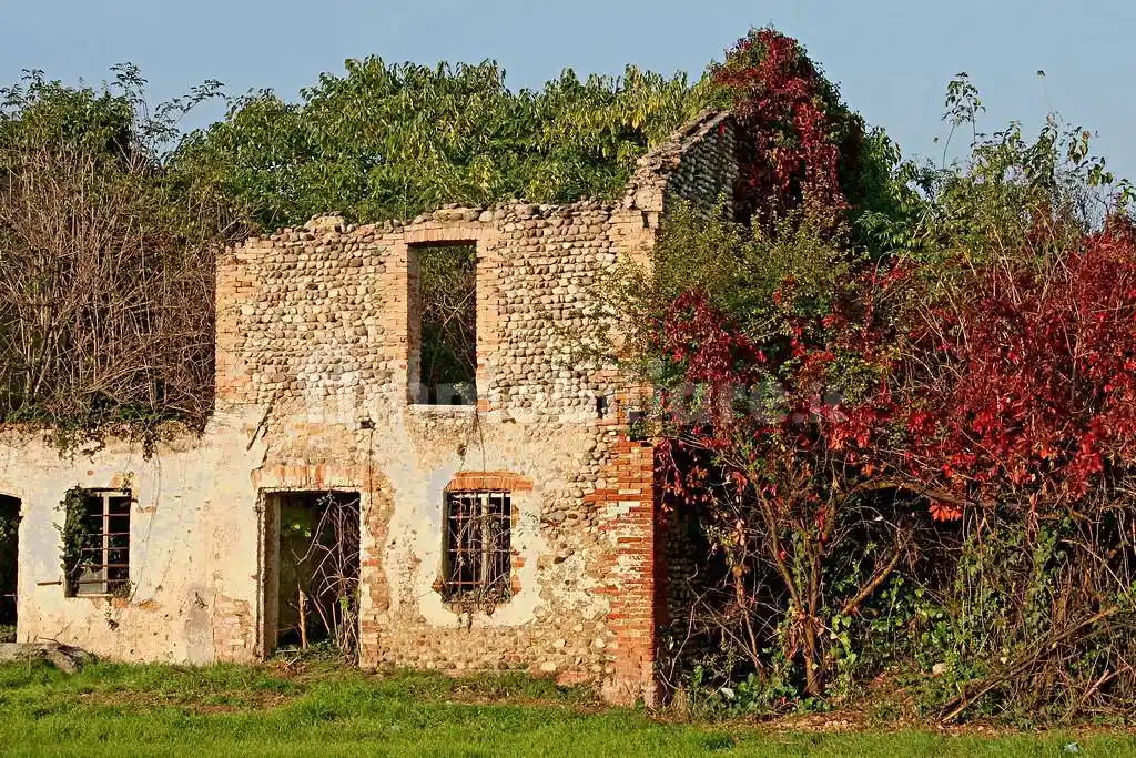 Rustico - Casale in vendita a Lonato del Garda