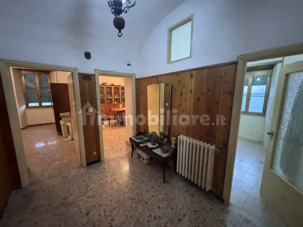 Appartamento in vendita a Vallecorsa