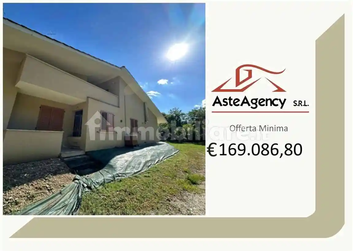 Villa in vendita a Belforte del Chienti