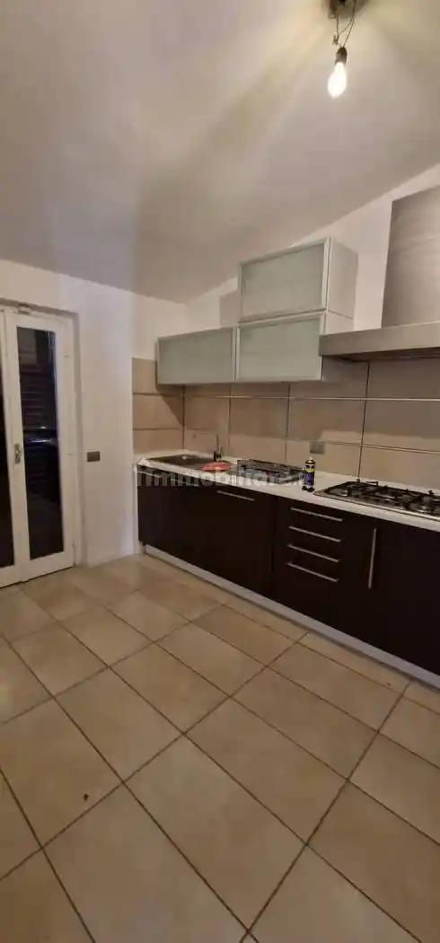 Appartamento in vendita a Lambrugo