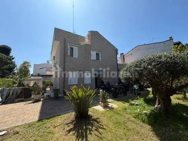 Villa in vendita a Bari
