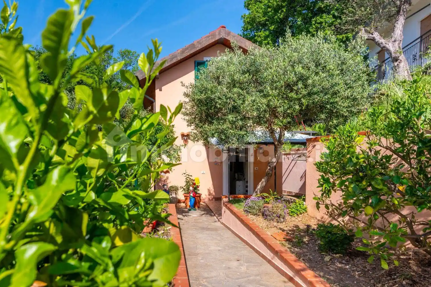 Villa in vendita a Ceriale