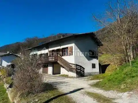 Villa in vendita a Arsiè