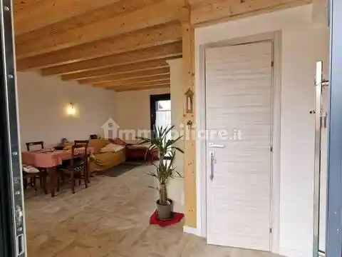 Villa in vendita a Sedico