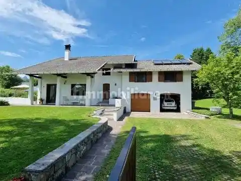 Villa in vendita a Belluno