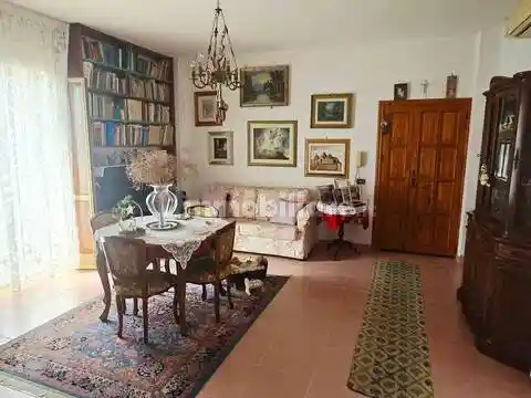 Appartamento in vendita a Massafra