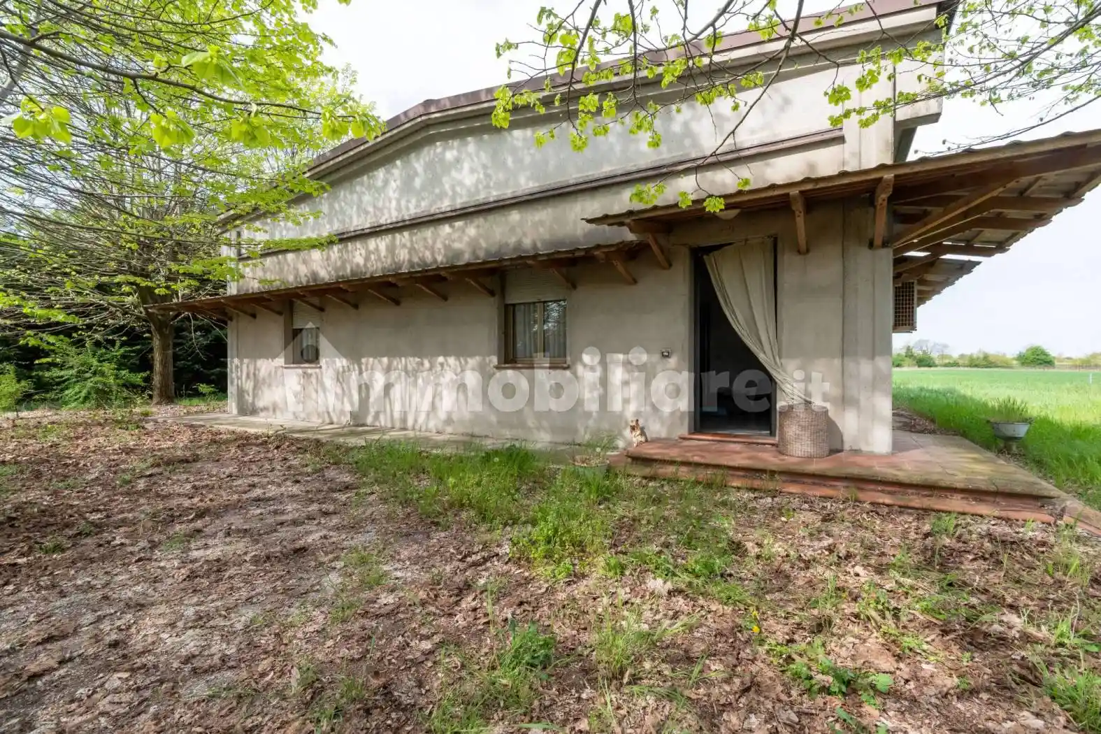 Villa in vendita a Novi di Modena