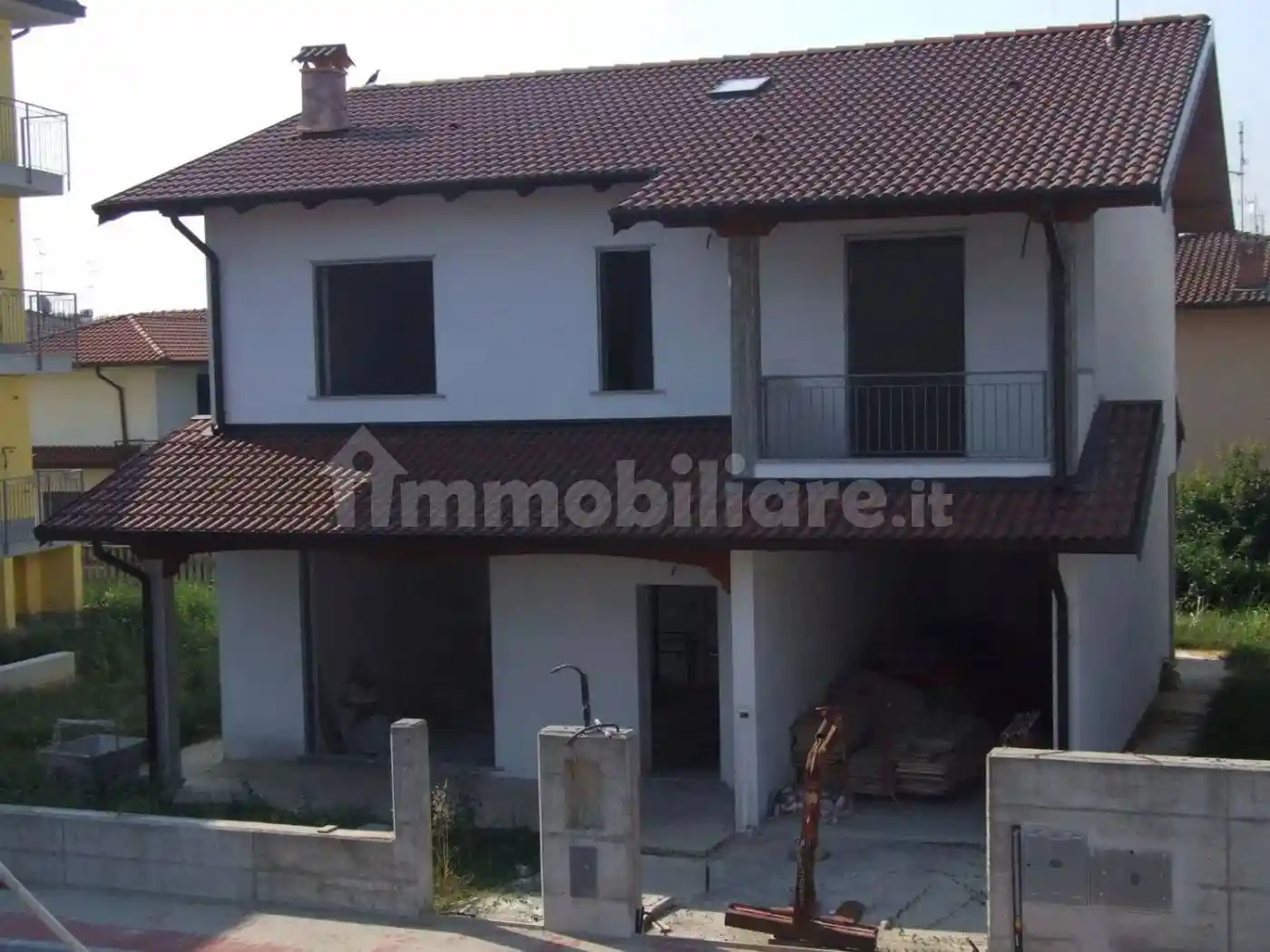 Villa in vendita a Vellezzo Bellini