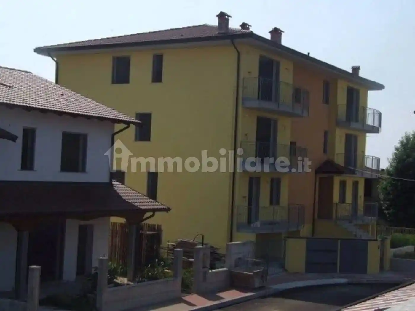 Appartamento in vendita a Vellezzo Bellini