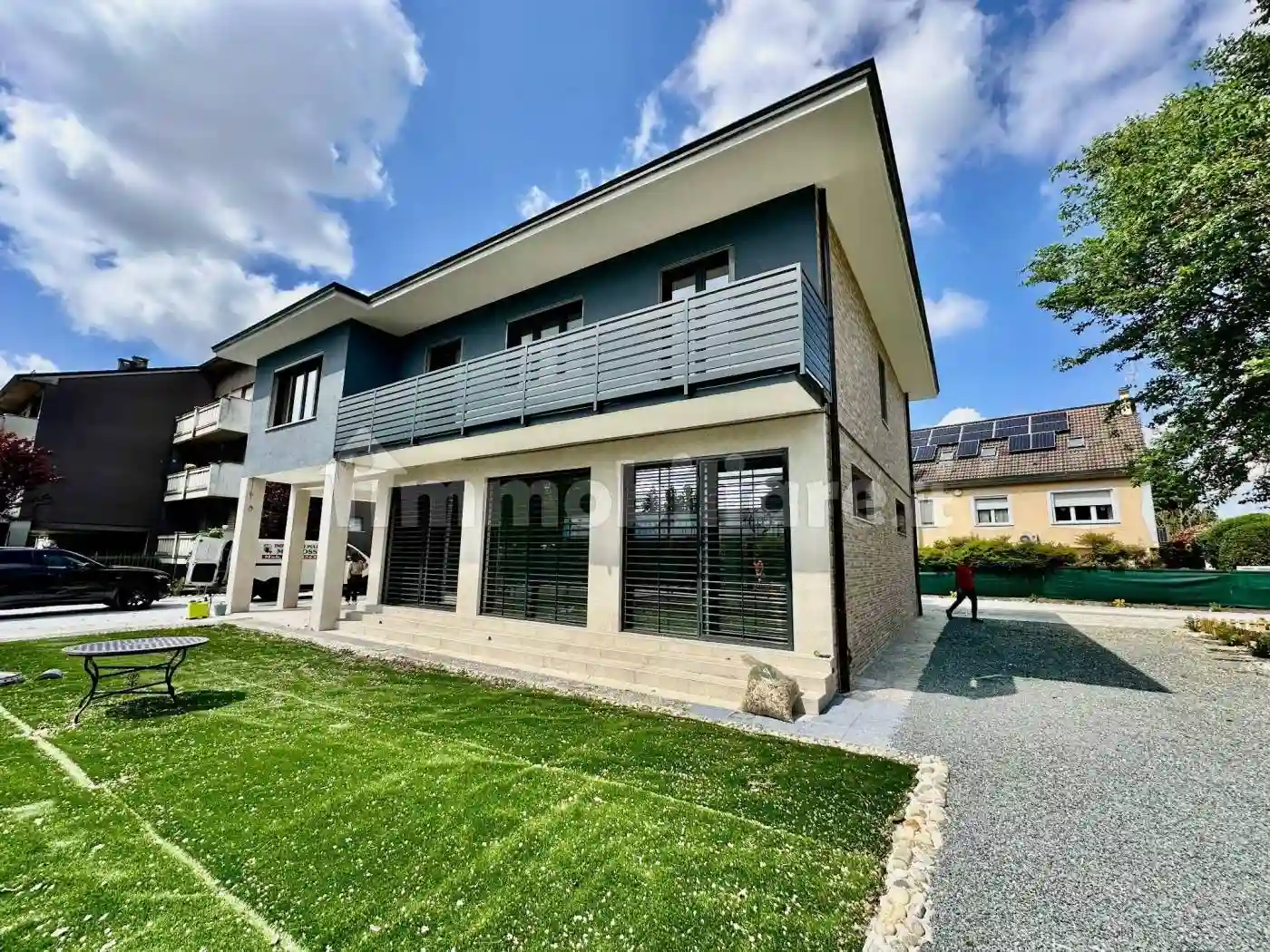 Villa - foto 2