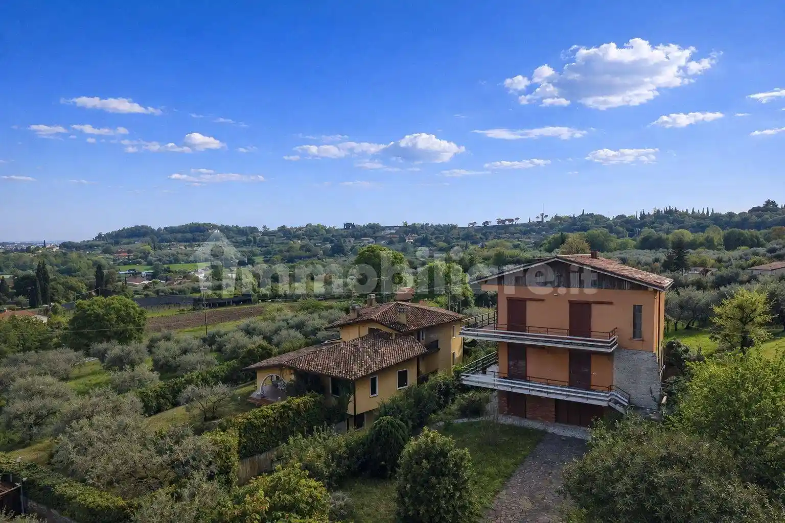 Villa in vendita a San Felice del Benaco