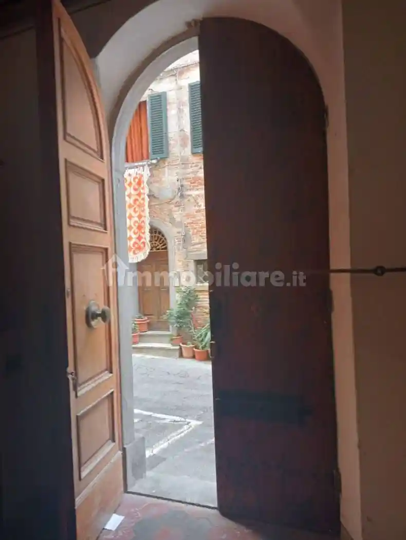 Casa indipendente in vendita a Foiano della Chiana