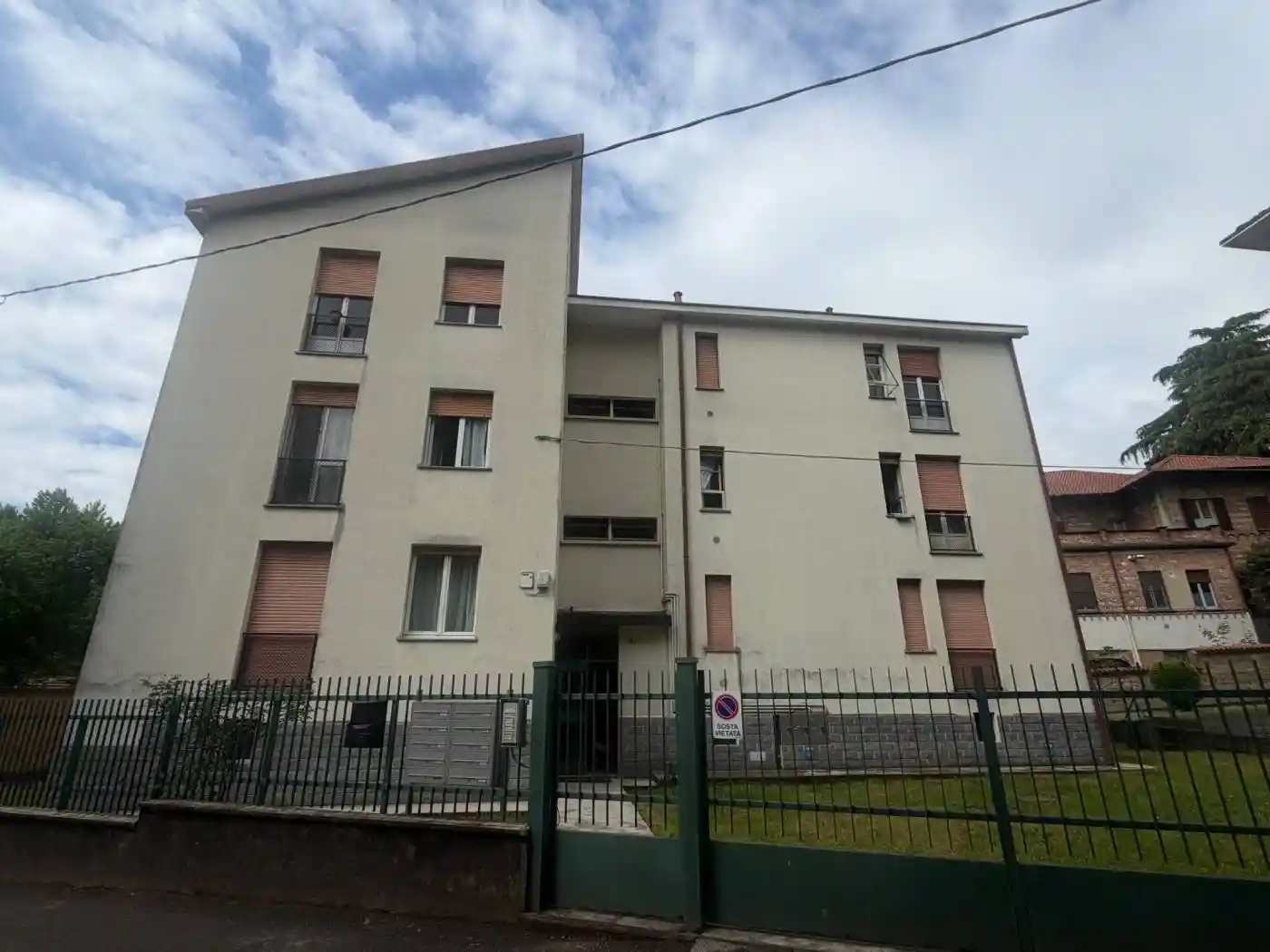 Appartamento in vendita a Carate Brianza