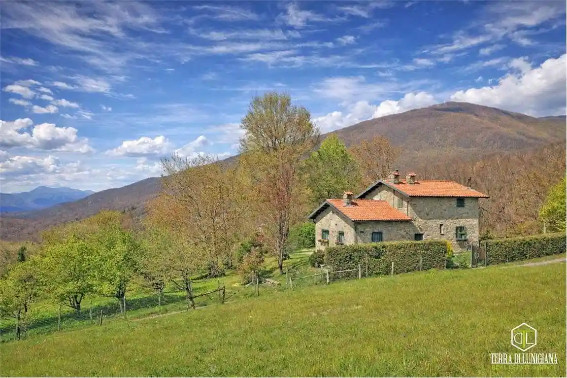 Rustico - Casale in vendita a Pontremoli