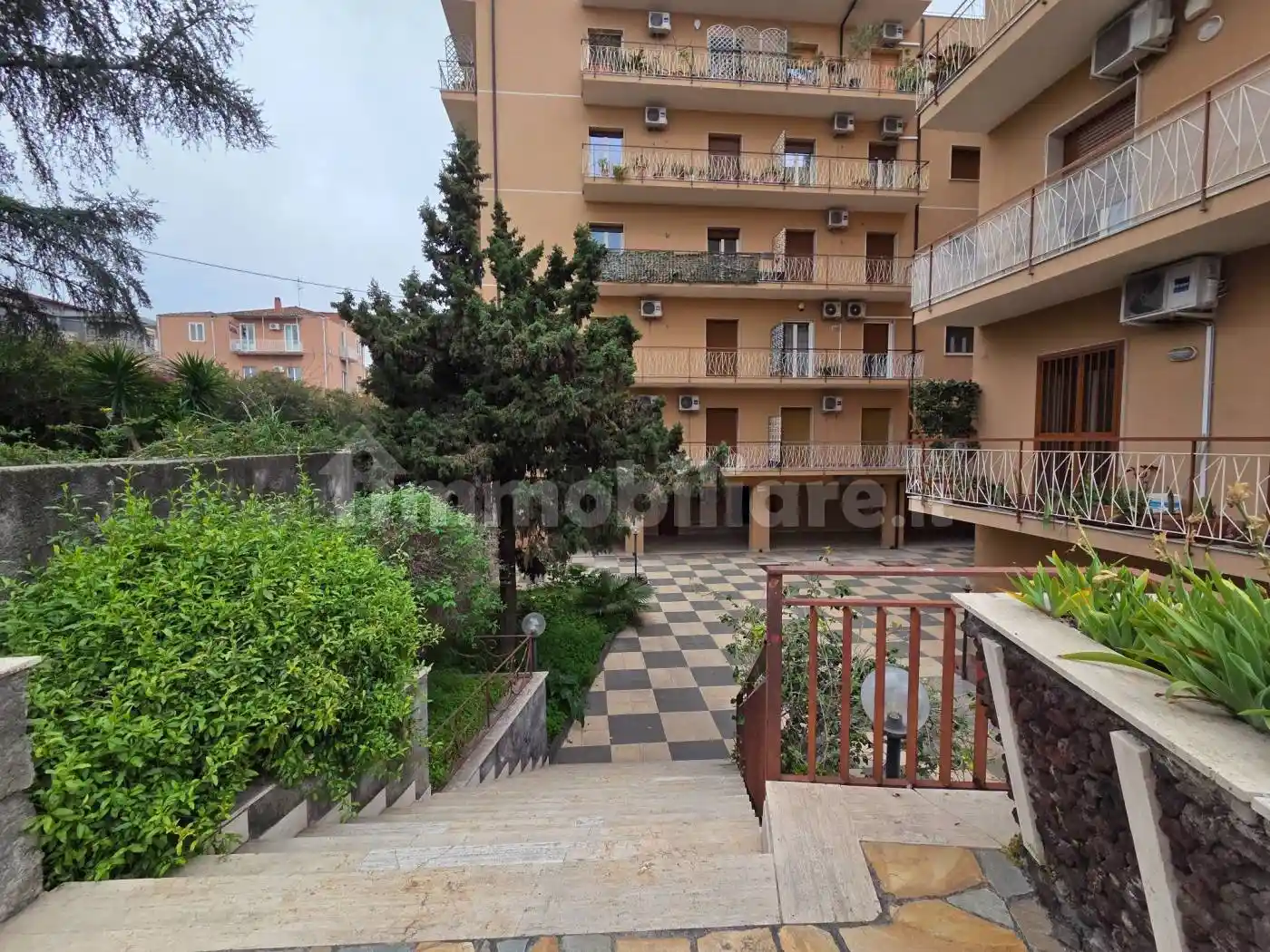 Appartamento in affitto a Catania