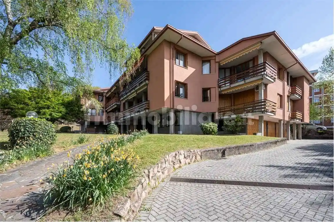 Appartamento in vendita a Varese