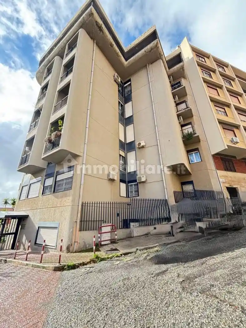 Appartamento in vendita a Messina