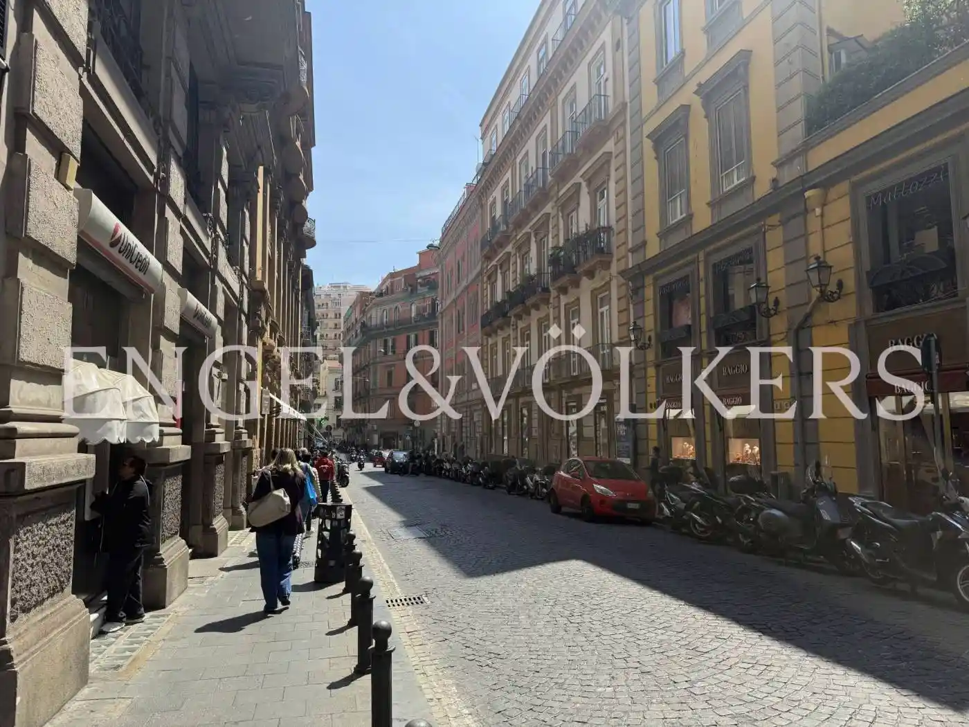 Appartamento in vendita a Napoli