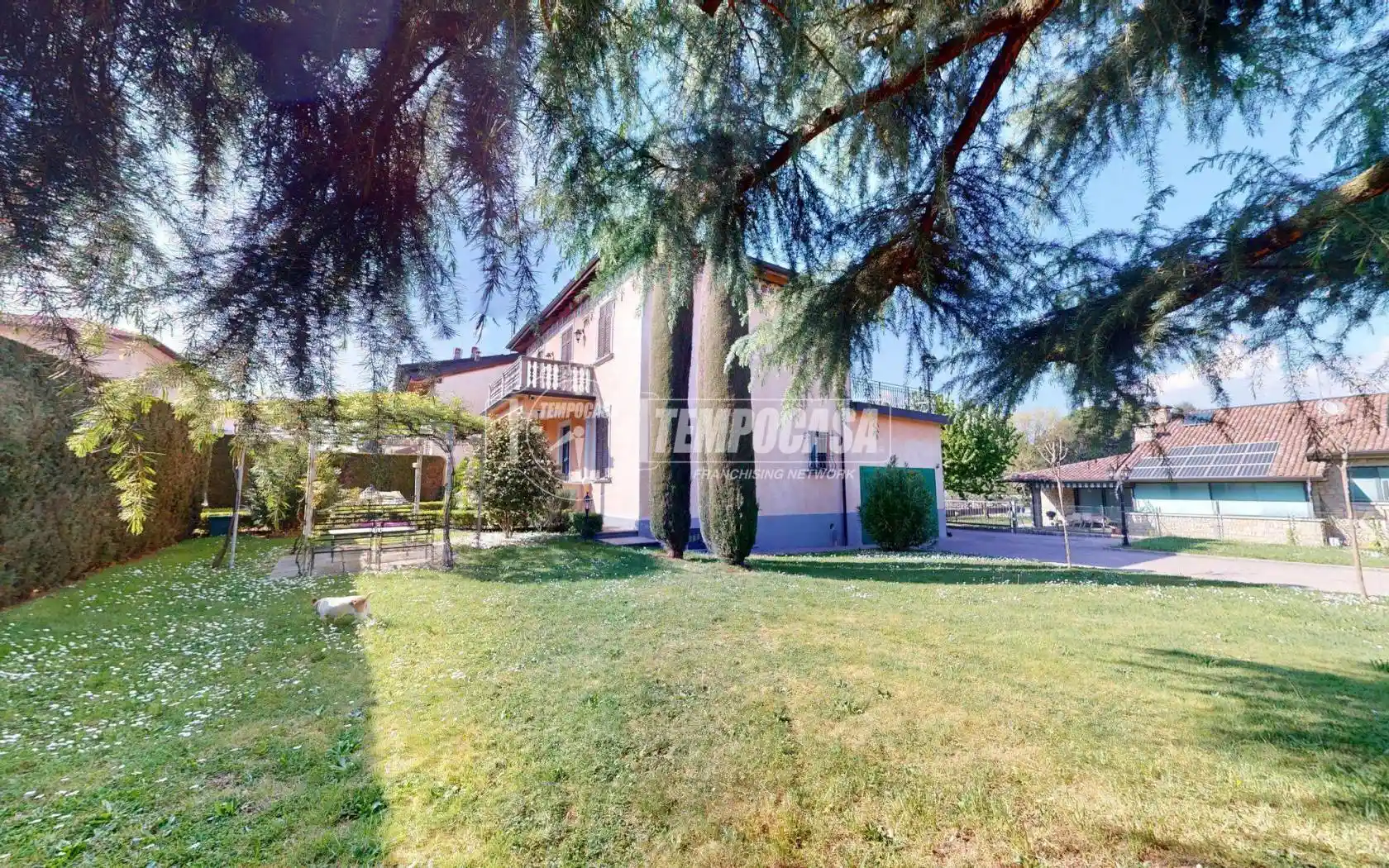 Villa in vendita a Solbiate con Cagno