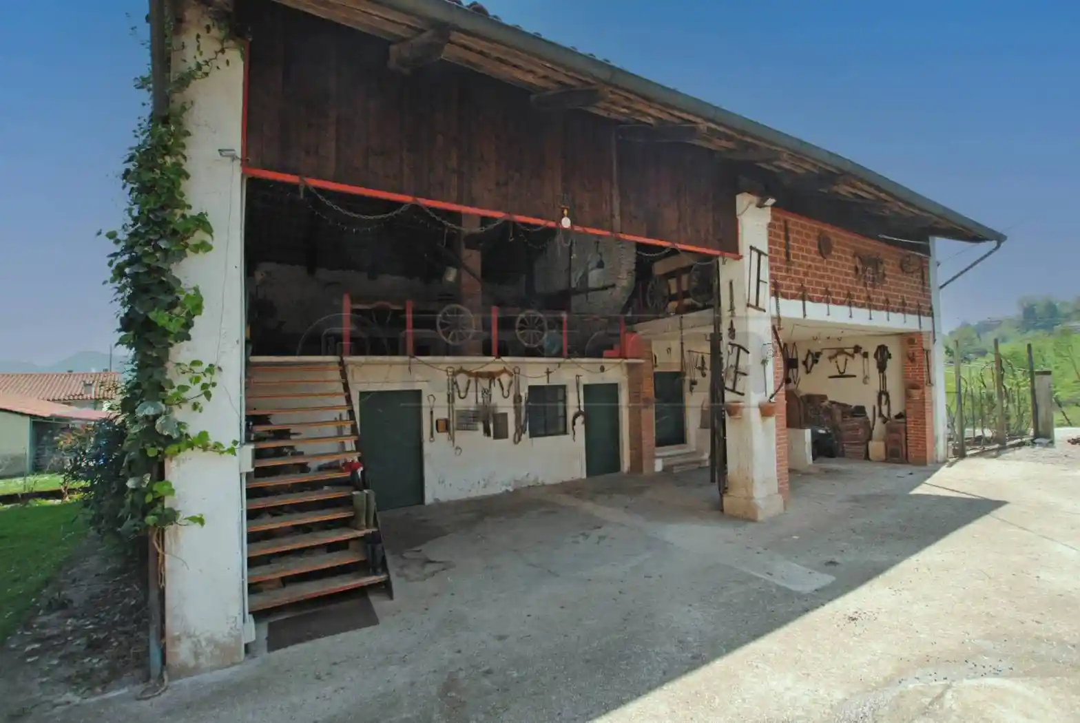Rustico - Casale in vendita a Brogliano