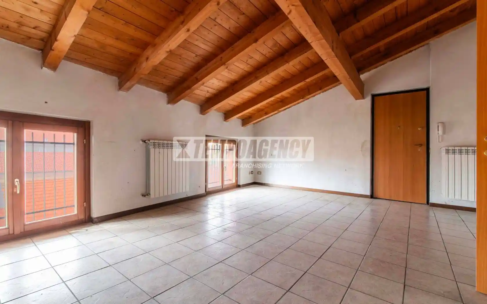 Appartamento in vendita a Cislago