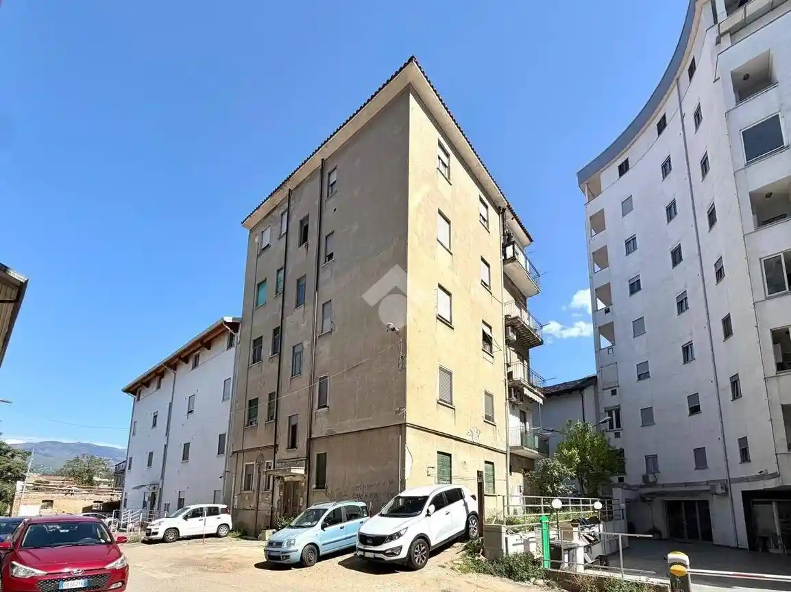 Appartamento in vendita a Cosenza