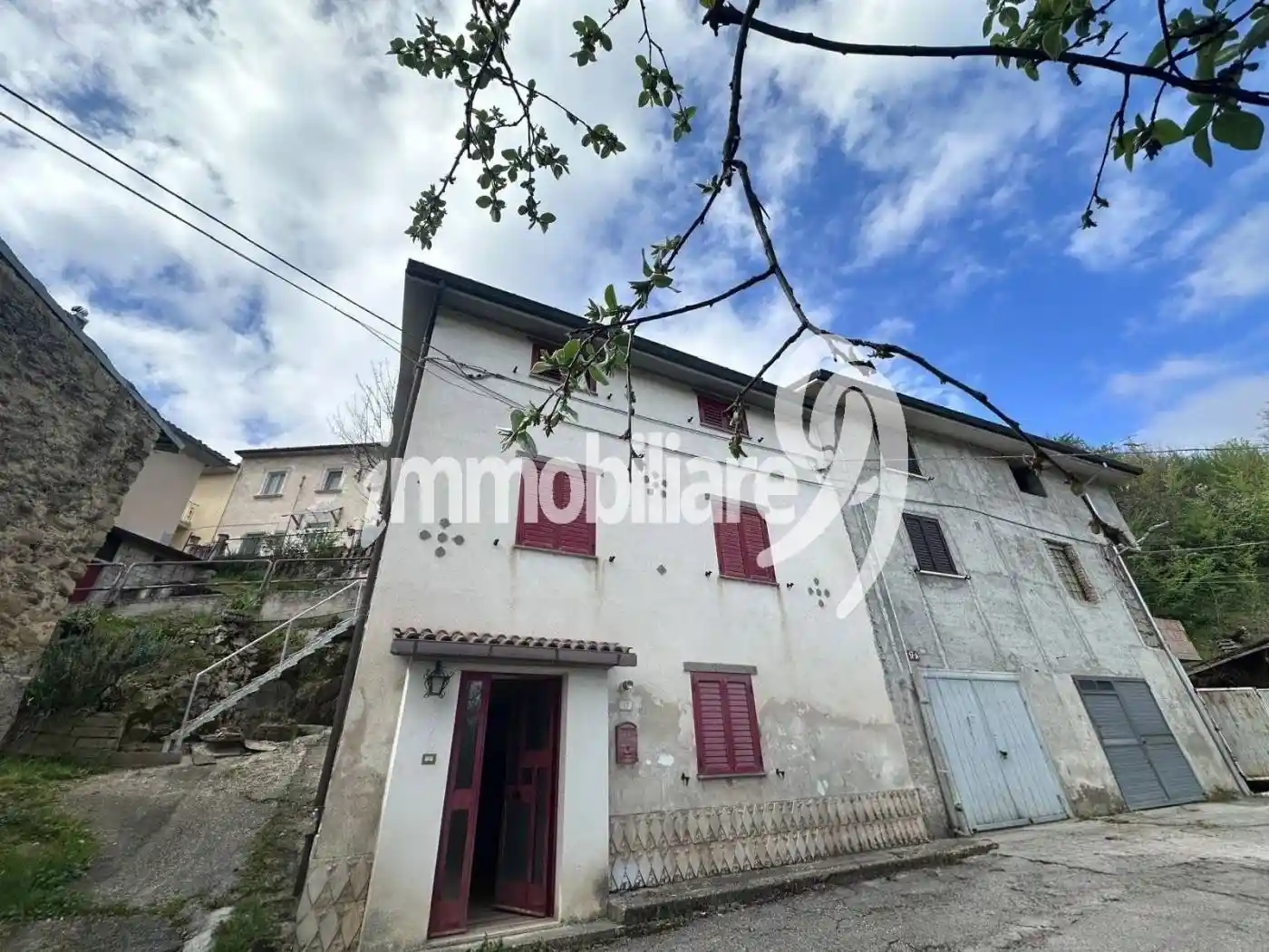 Casa indipendente in vendita a Tornimparte