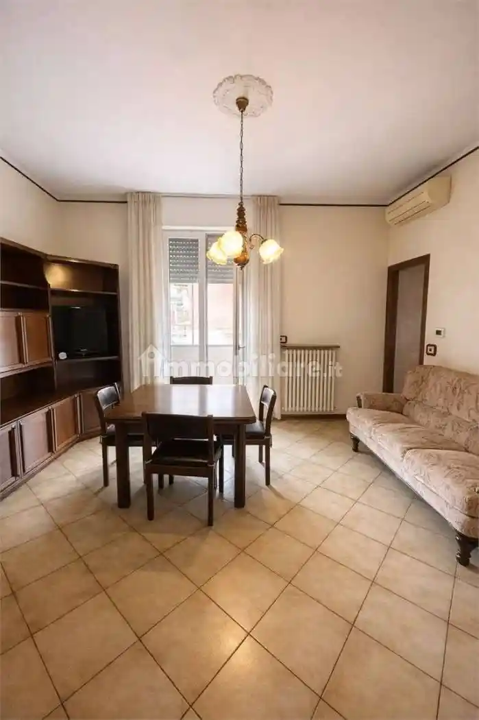 Appartamento in vendita a Modena