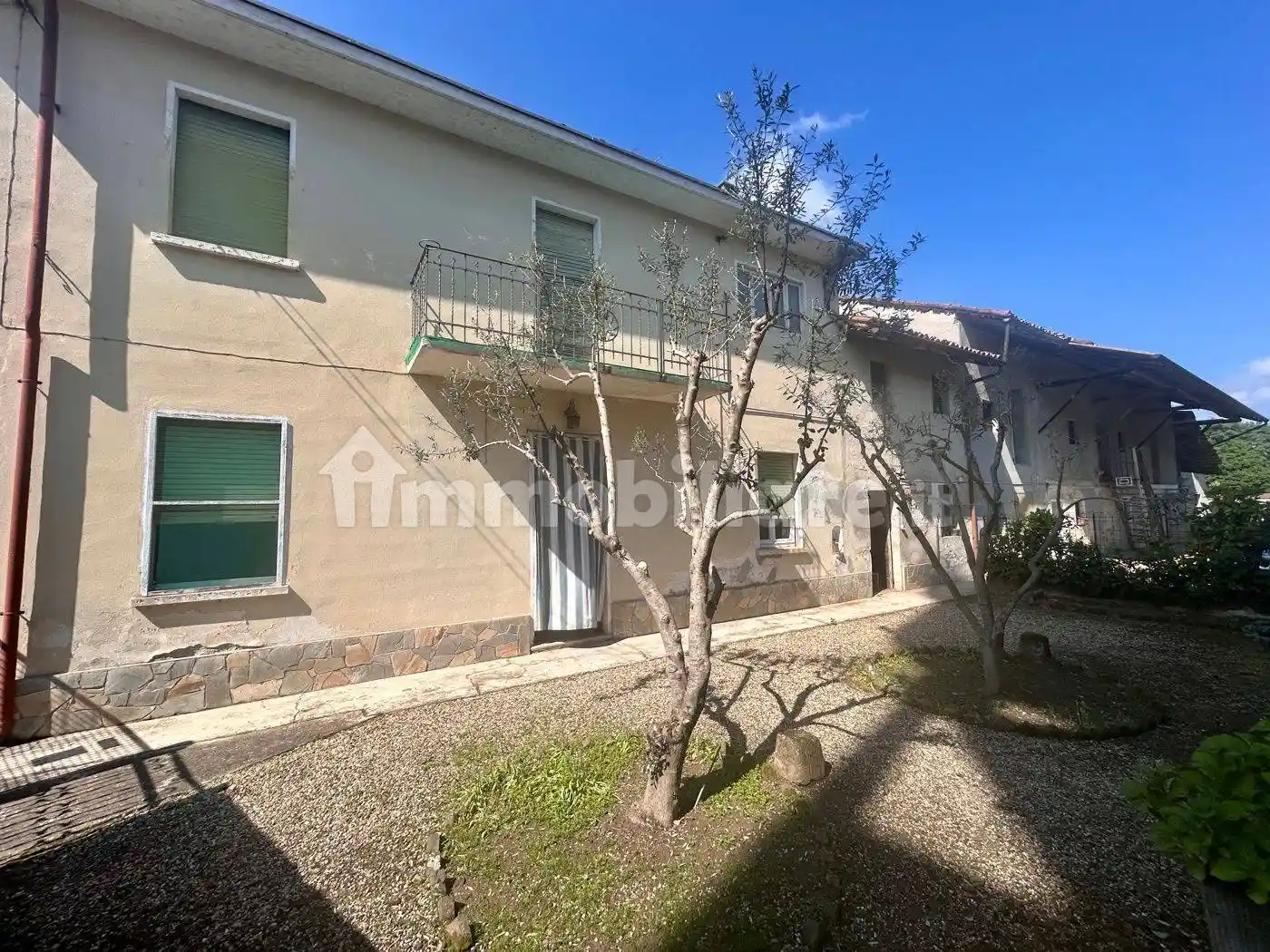 Casa indipendente in vendita a Dorno