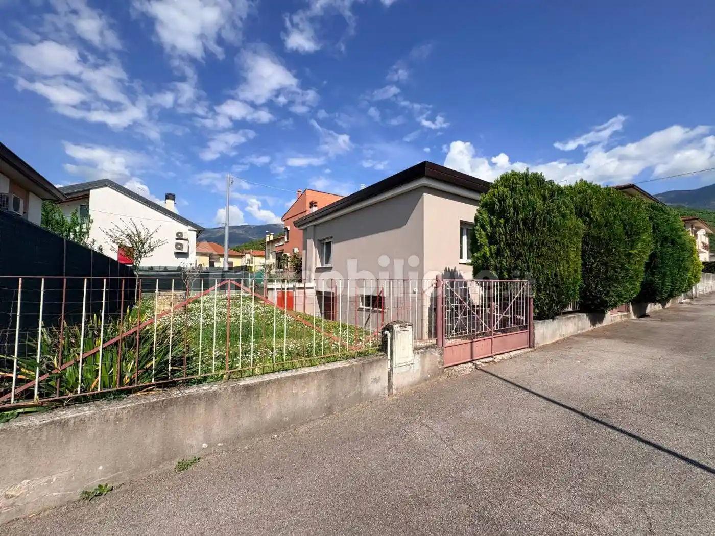 Casa indipendente in vendita a Vittorio Veneto