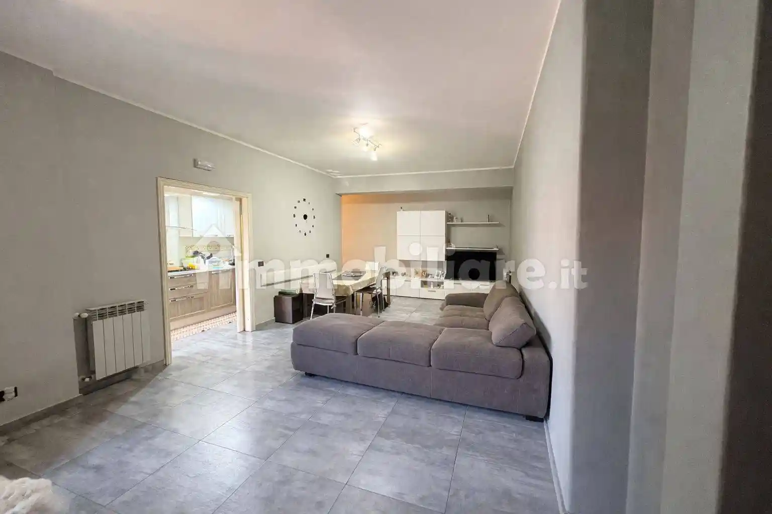 Appartamento in vendita a Acireale