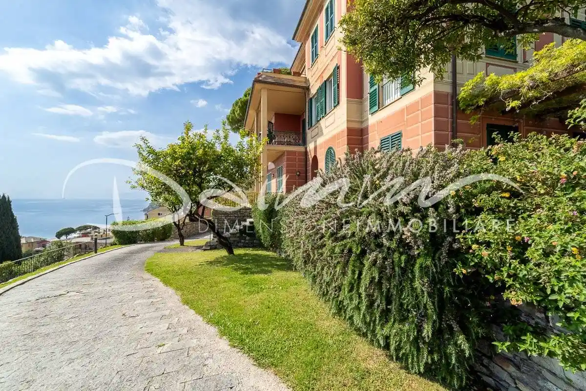 Appartamento in vendita a Sori