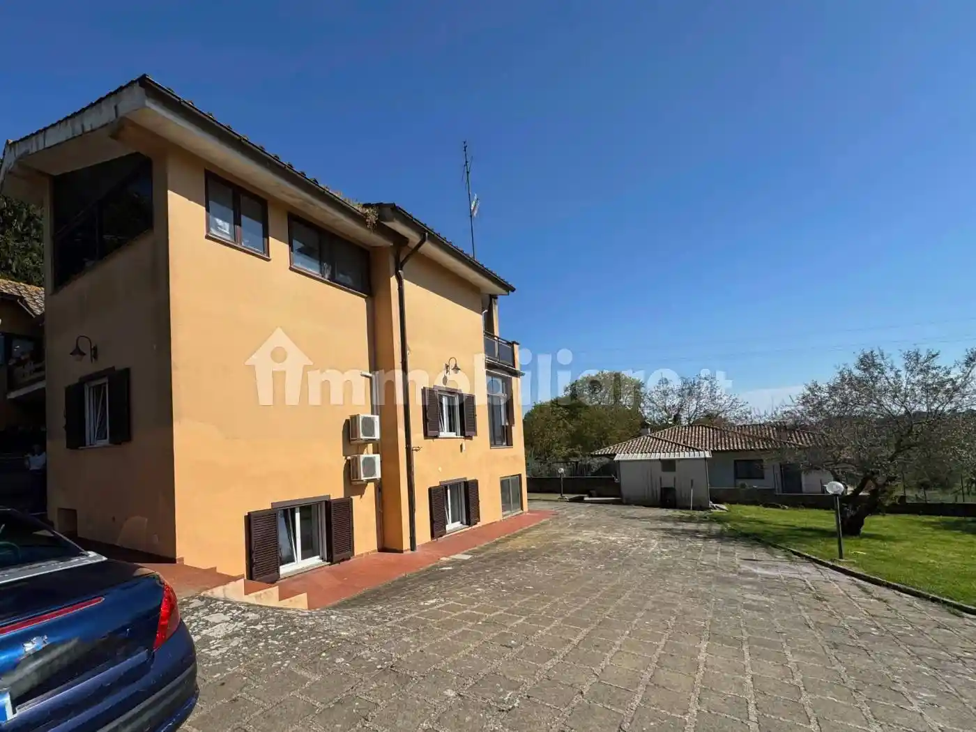 Villa in vendita a Oriolo Romano