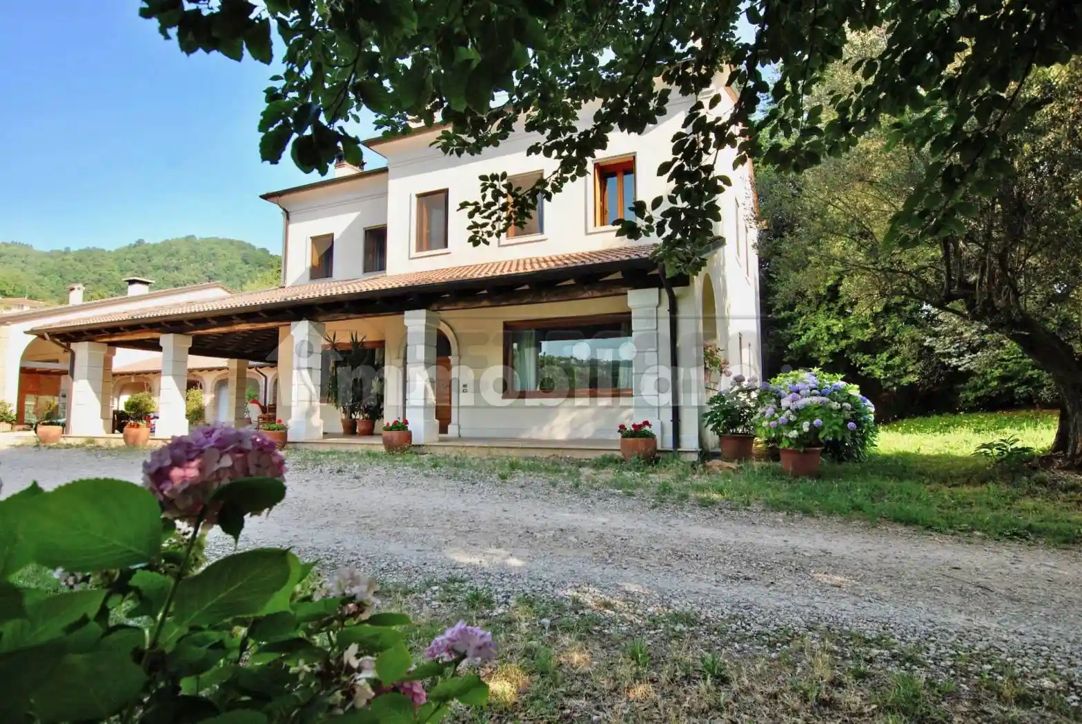 Villa in vendita a Cornedo Vicentino