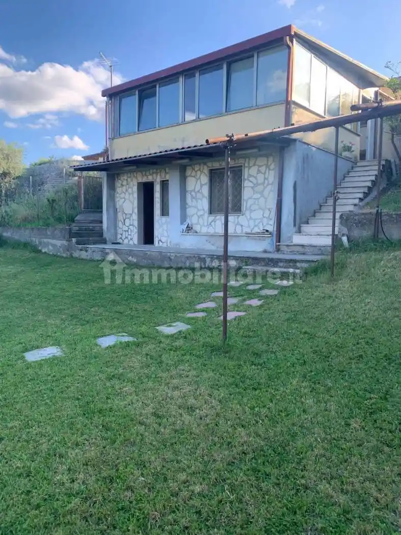 Villa in vendita a Fonte Nuova